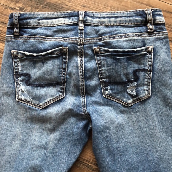 3/$25 - Eighty Two torn crop skinny jeans - Picture 11 of 14